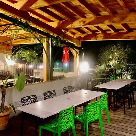 Camping Les Chenes Chauzon エクステリア 写真